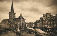 50 Manche CPA FRANCE 50 "Periers, Place et Eglise"