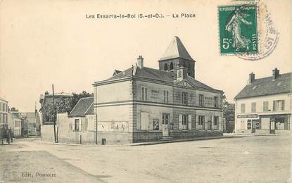 / CPA FRANCE 78 "Les Essarts le Roi, la place"