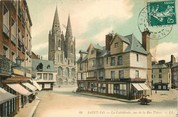 50 Manche CPA FRANCE 50 "Saint Lo, la cathédrale, vue de la rue Thiers"