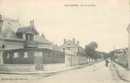 28 Eure Et Loir CPA FRANCE 28 "Maintenon, la rue de la gare"