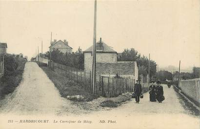 / CPA FRANCE 78 "Hardricourt, le carrefour de Mézy"