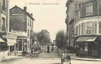 / CPA FRANCE 78 "Houilles, av de la  gare"