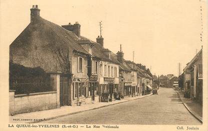 CPA FRANCE 78   "La Queue les  Yvelines, la rue Nationale"