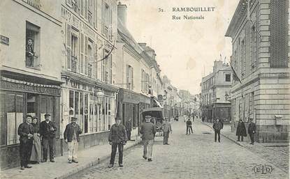 CPA FRANCE 78   "Rambouillet, la rue Nationale"