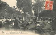 78 Yveline CPA FRANCE   78   "Saint Germain en Laye, la Forêt, la route de Loges pendant la fête"