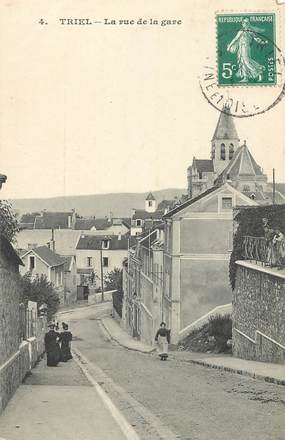 CPA FRANCE   78  "Triel sur seine, la rue de la gare " 