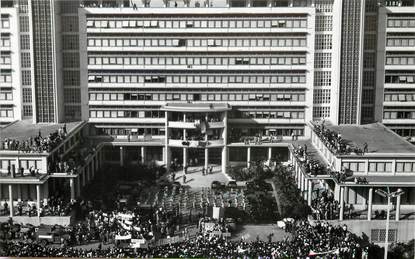 CPSM ALGERIE "Alger, le 13 mai 1958 au Forum"