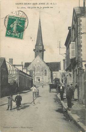 CPA FRANCE 28 "Saint Rémy sur Avre, la place"