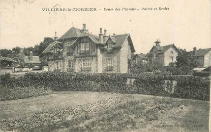 CPA FRANCE 28 "Villiers le Morhier, Cense des Pinsons, Mairie et Ecoles"