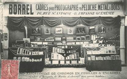 CPA FRANCE 75004 "Paris, rue Saint Antoine, BORREL, magasin de cadres pour photographie"