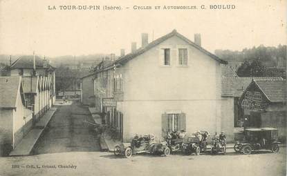 CPA FRANCE 38  "La Tour du Pin, Cycles et automobiles Boulud"