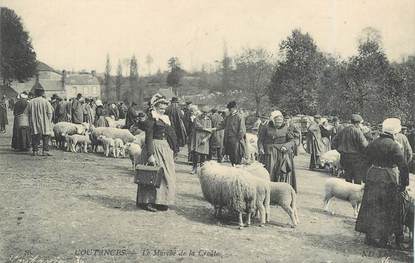 CPA FRANCE 50 "Coutances, le marché de la Croute"