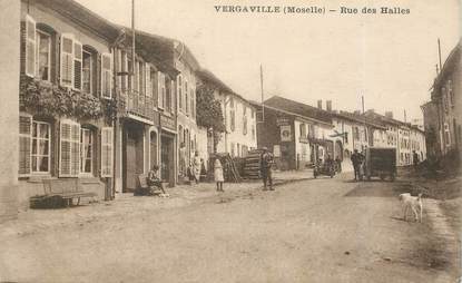 CPA FRANCE 57 "Vergaville, rue des Halles"