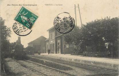 CPA FRANCE 51 "Vertus, la gare" / TRAIN