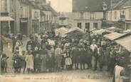 51 Marne CPA FRANCE 51 "Fismes, place du Marché"