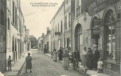 CPA FRANCE 51 "Ay Champagne, rue du chemin de fer"