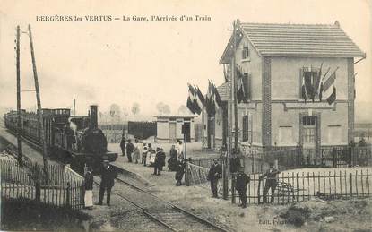 CPA FRANCE 51 "Bergères les Vertus, la gare" / TRAIN