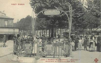 CPA FRANCE 75020 "Paris, station de métro Guimard Bld de Charonne" / Ed. TOUT PARIS