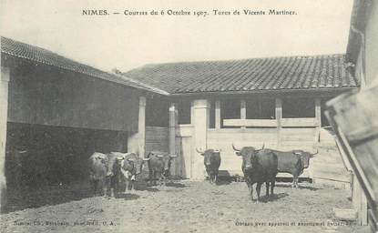 CPA FRANCE 30 "Nimes, Courses du 6 octobre 1907, Toros de Vicente Martinez" / TAUREAU