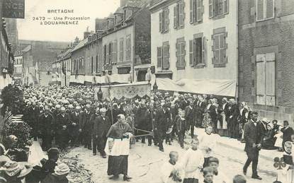 CPA FRANCE 29 "Douarnenez, une procession"