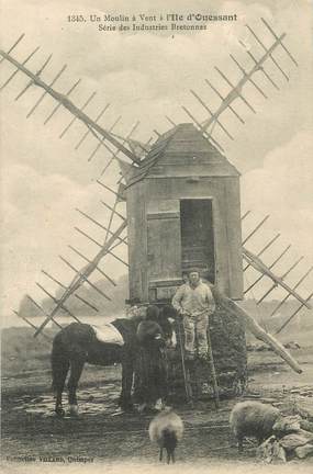 CPA FRANCE 29 "Un moulin à vent à l'Ile d'Ouessant"