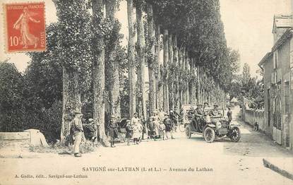 CPA FRANCE 37 "Savigné sur Lathan, avenue du Lathan"