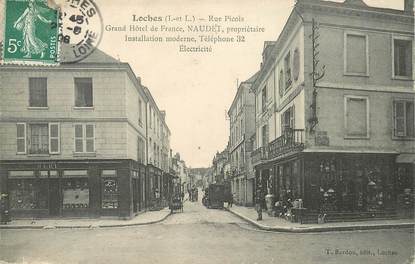 CPA FRANCE 37 "Loches, Rue Picois, grand hotel de France"