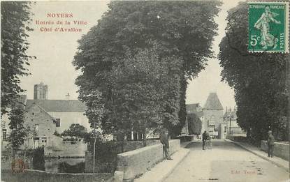 CPA FRANCE 89 "Noyers, entrée de la ville et côté d'Avallon"