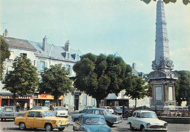 / CPSM FRANCE 70 "Vesoul, place de la république" / R8 GORDINI