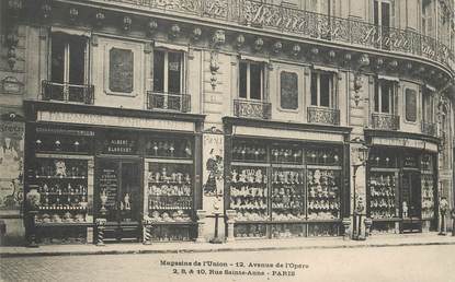    CPA FRANCE 75002 "Paris, avenue de l'Opéra, Faïences et porcelaines"