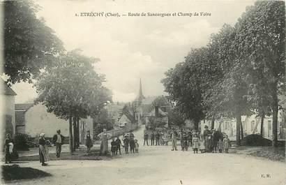 CPA FRANCE 18 "Etréchy, rte de Sancergues et champ de foire"