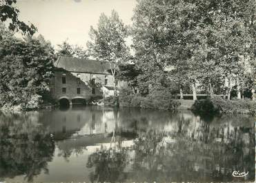 / CPSM FRANCE 71 "Saint Germain du Bois, Moulin de Clémencey"