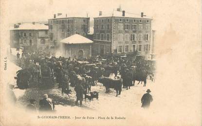 CPA FRANCE 63 "Saint Germain l'Herm, jour de Foire, Place de la Rodade"