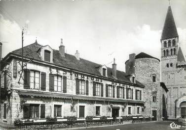 / CPSM FRANCE 71 "Tournus, restaurant Creuze"