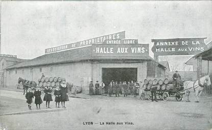 CPA FRANCE 69 "Lyon, la Halle aux Vins"