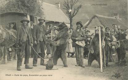  CPA FRANCE 65 "Montreur d'Ours dans les Pyrénées"