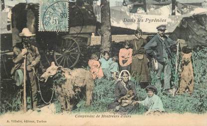  CPA FRANCE 65 "Campement de Montreurs d'Ours, dans les Pyrénées"