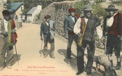  CPA FRANCE 65 "Troupe de marchands de Cochons aragonais à Gèdre"
