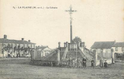 CPA FRANCE 49 "La Plaine, la calvaire"