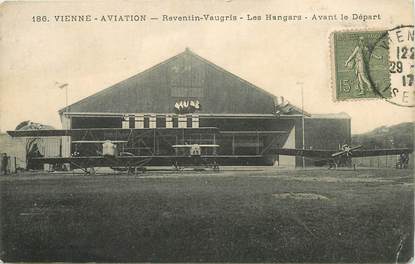  CPA FRANCE 38 "Vienne Aviation, les hangars"