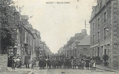 / CPA FRANCE 50 "Ducey, rue du Génie"