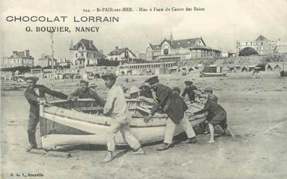 / CPA FRANCE 50 "Saint Pair sur Mer, mise à l'eau du canot des Bains"