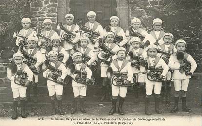 / CPA FRANCE 53 "Saint Fraimbault de Prières, fanfare des orphelins de Saint Georges de l'Isle"