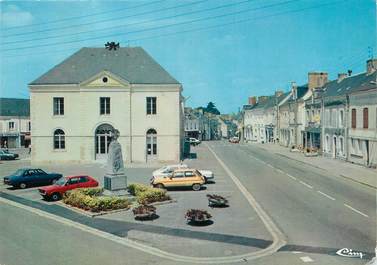 / CPSM FRANCE 72 "Conlie, la mairie et le bourg"