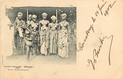 CPA GUINÉE "Conakry, Femmes Soussous"