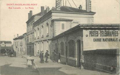 / CPA FRANCE 54 "Saint Nicolas du Port, rue Laruelle, la poste"