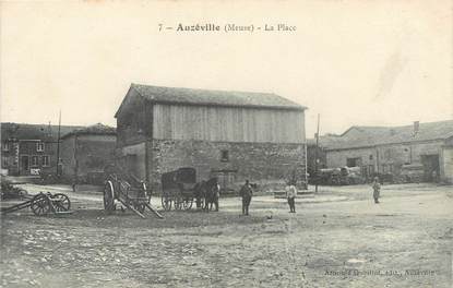 / CPA FRANCE 55 "Auzéville, la place"