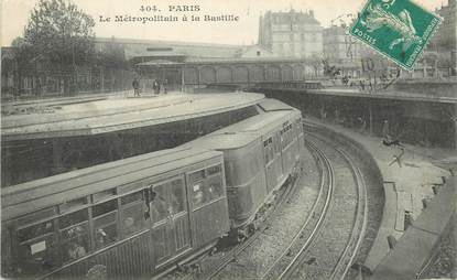 CPA FRANCE 75011 "Paris, le métro à la bastille"