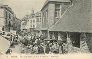 56 Morbihan / CPA FRANCE 56 "Auray, la vieille Halle, le jour de Marché"