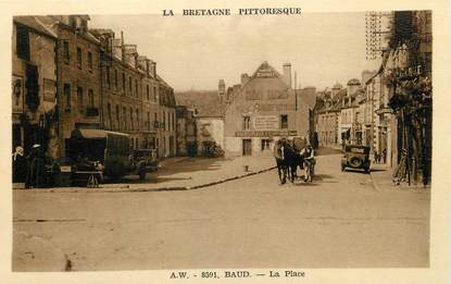 / CPA FRANCE 56 "Baud, la place "